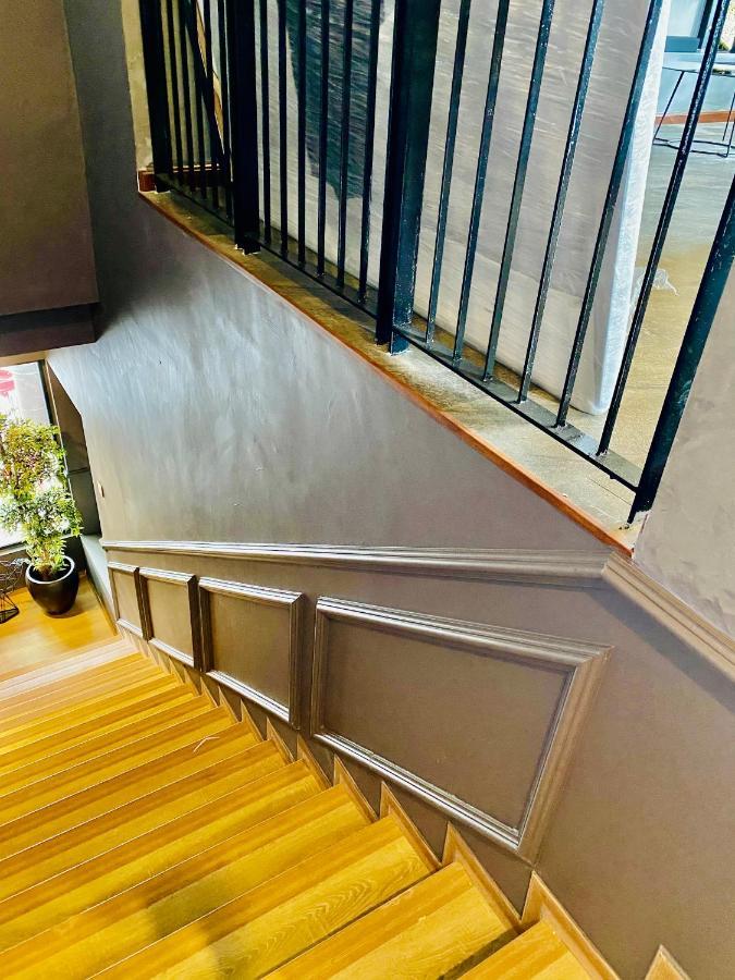 Faizal Madhi Homestay Kuching Exterior photo