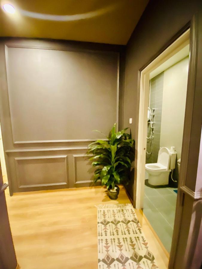 Faizal Madhi Homestay Kuching Exterior photo